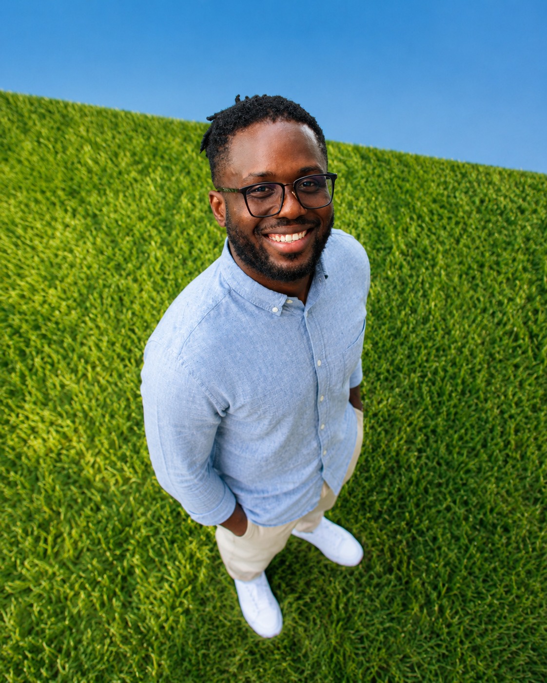 Geoffrey Afari-Djan portrait outdoors